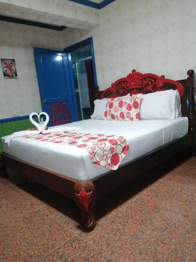 Sang Yoo Mountain View Tagaytay Bed And Breakfast - Taal Lake View Tagaytay City Buitenkant foto
